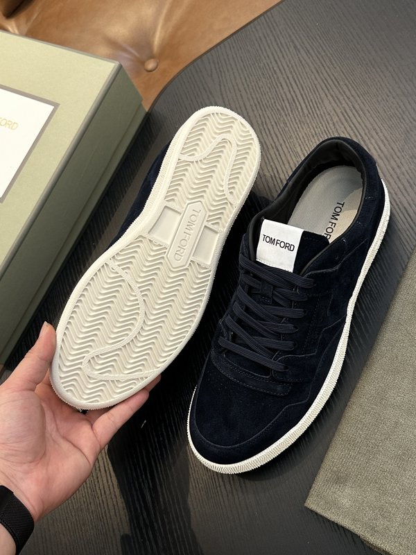 TOM FORD 가죽 로우탑 스니커즈 001-195146