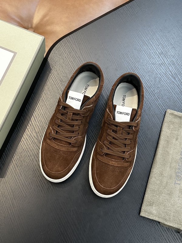 TOM FORD 가죽 로우탑 스니커즈 001-195152