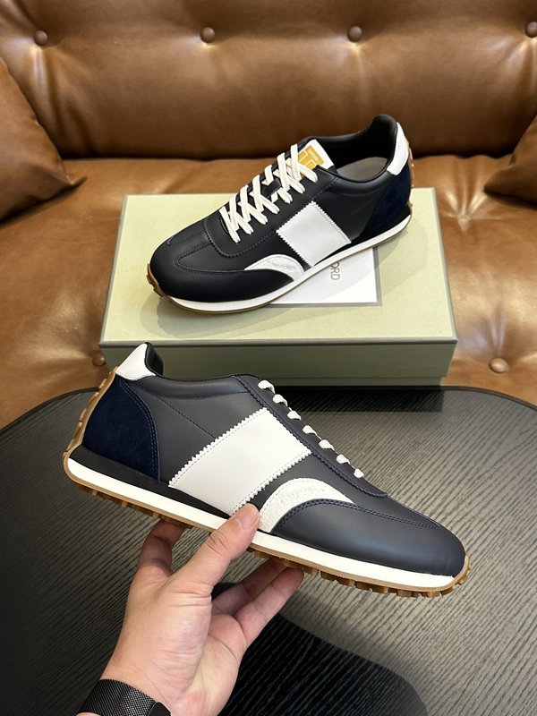 TOM FORD 소가죽 로우탑 스니커즈 001-195158
