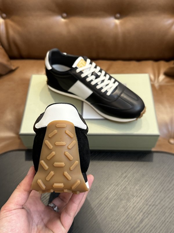 톰포드 가죽 로우탑 스니커즈 001-195166