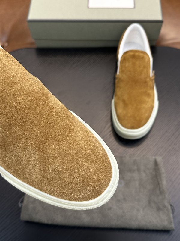 TOM FORD Cambridge 스웨이드 로우톱 슈즈 001-195181