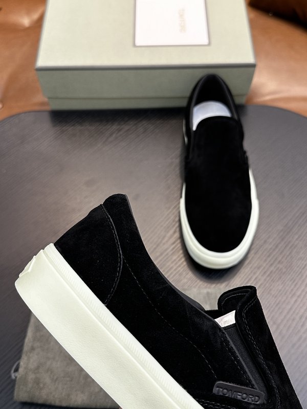 TOM FORD 가죽 로우톱 스니커즈 001-195187