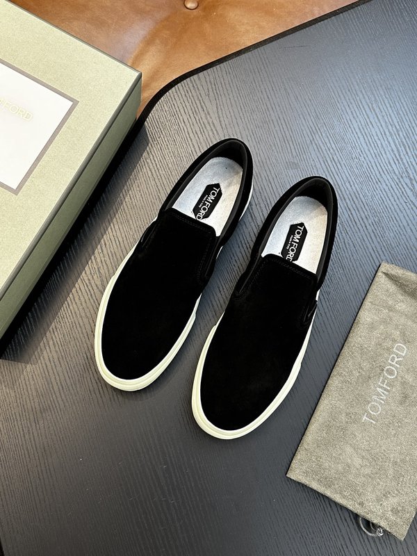 TOM FORD 가죽 로우톱 스니커즈 001-195187