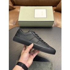 TOM FORD 캠브리지 스웨이드 스니커즈 001-195213