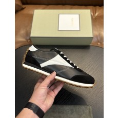 TOM FORD 캠브리지 스웨이드 로우톱 스니커즈 001-195256