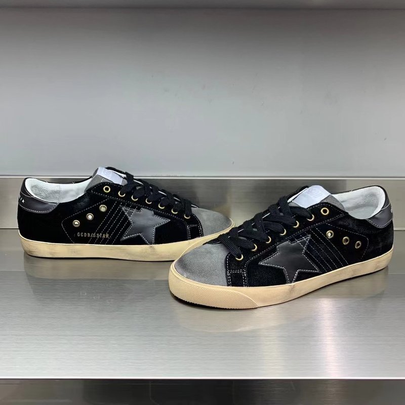 Golden Goose Super Star 운동화 001-195352
