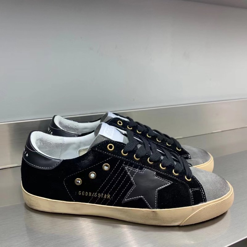 Golden Goose Super Star 운동화 001-195352