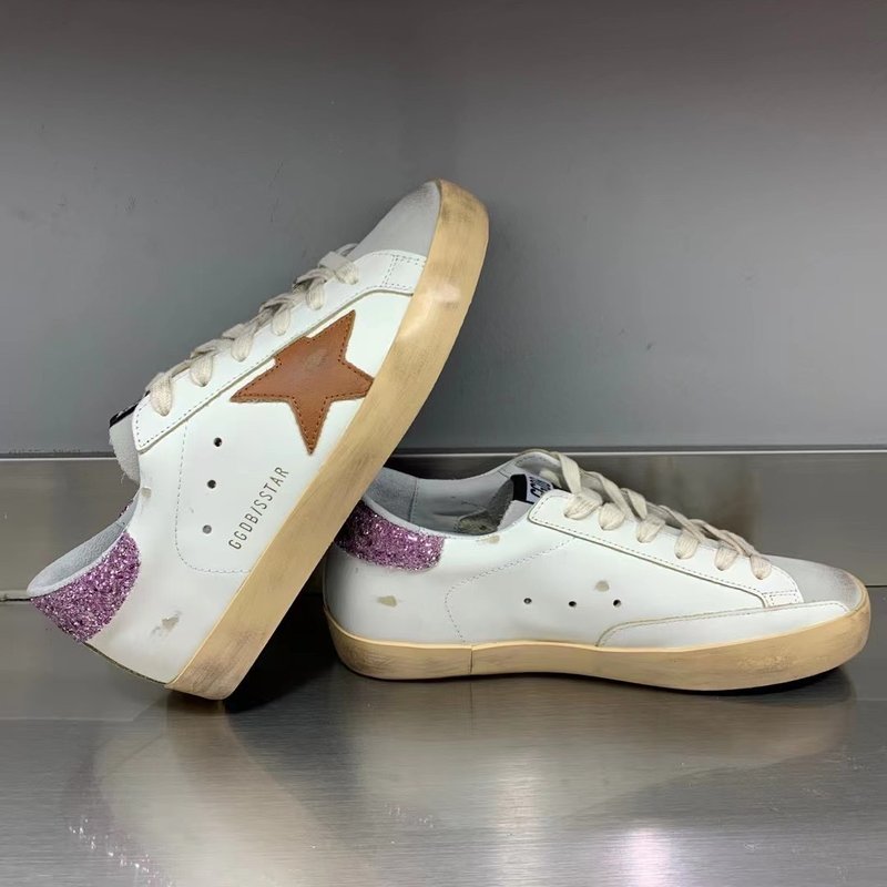 Golden Goose Super Star 운동화 001-195404