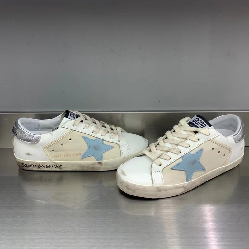 Golden Goose 슈퍼스타 운동화 001-195408