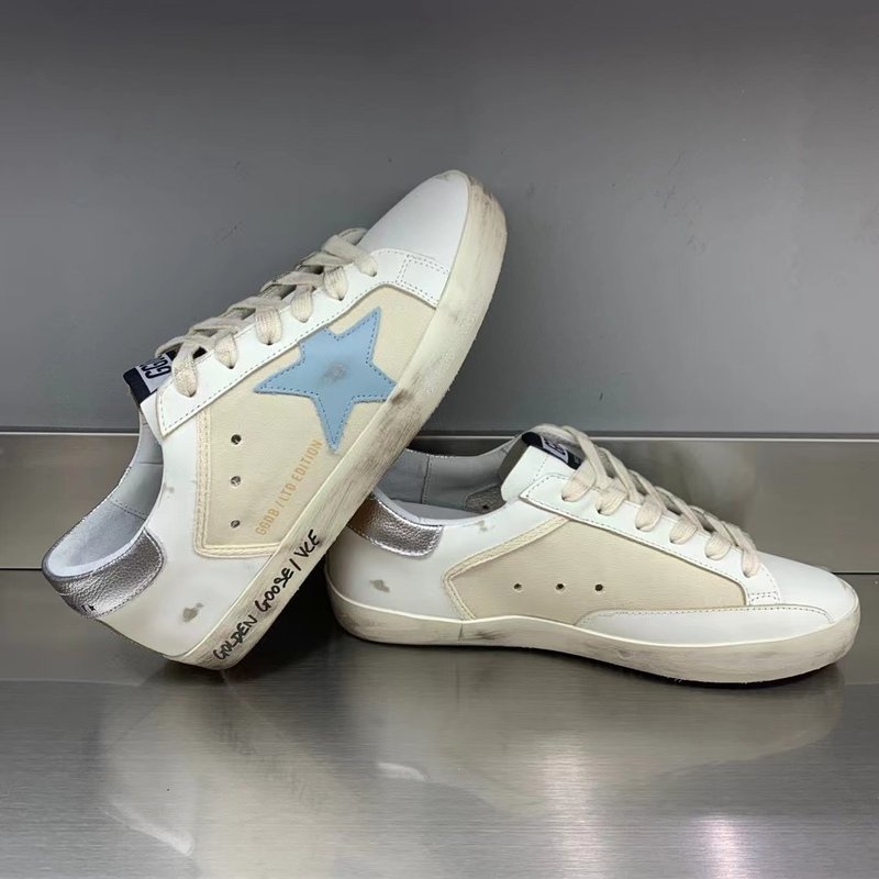 Golden Goose 슈퍼스타 운동화 001-195408
