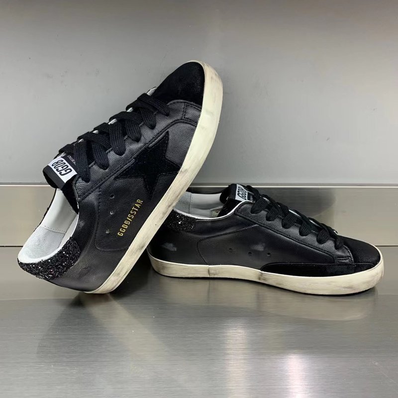 Golden Goose Super Star 캐주얼 슈즈 001-195462