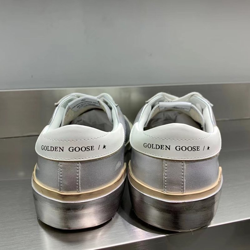 Golden Goose Super Star 운동화 001-195479