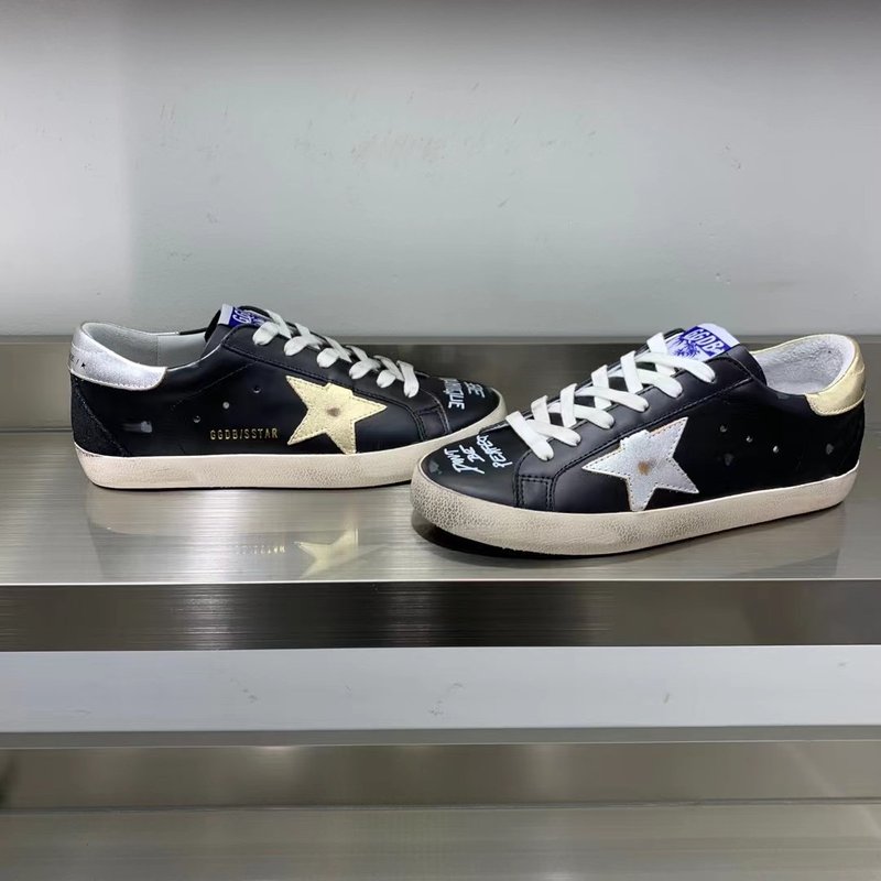 Golden Goose 슈퍼스타 운동화 001-195493