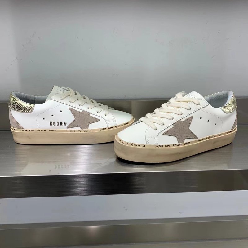 Golden Goose Hi Star 운동화 001-195503