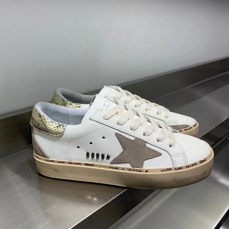 Golden Goose Hi Star 운동화 001-195503