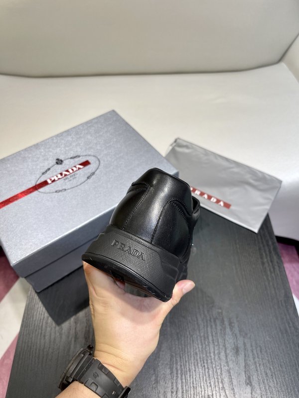 Prada PRAX 01 운동화 001-195593