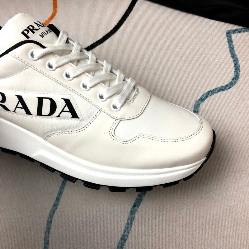 PRADA 프라다 화이트 패브릭 슈즈 001-195601
