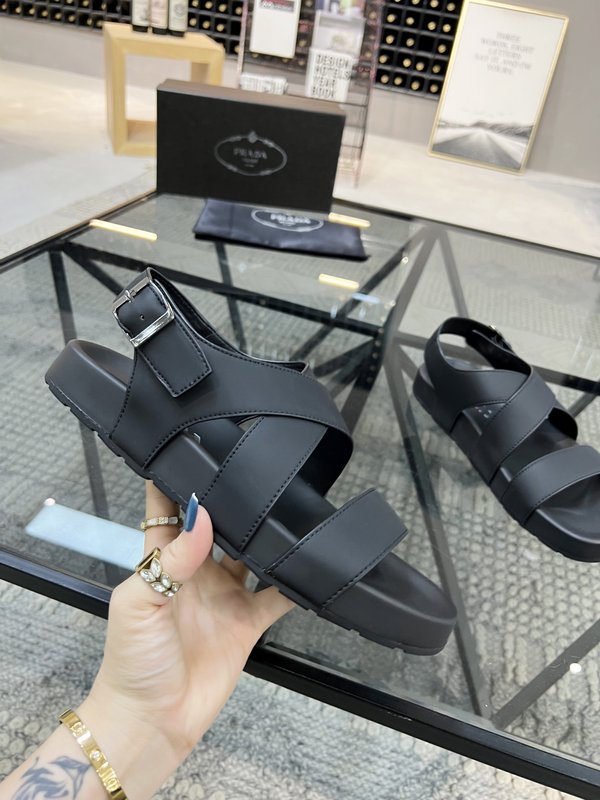 Prada 프라다 남성春夏 가죽 슬리퍼 001-195619