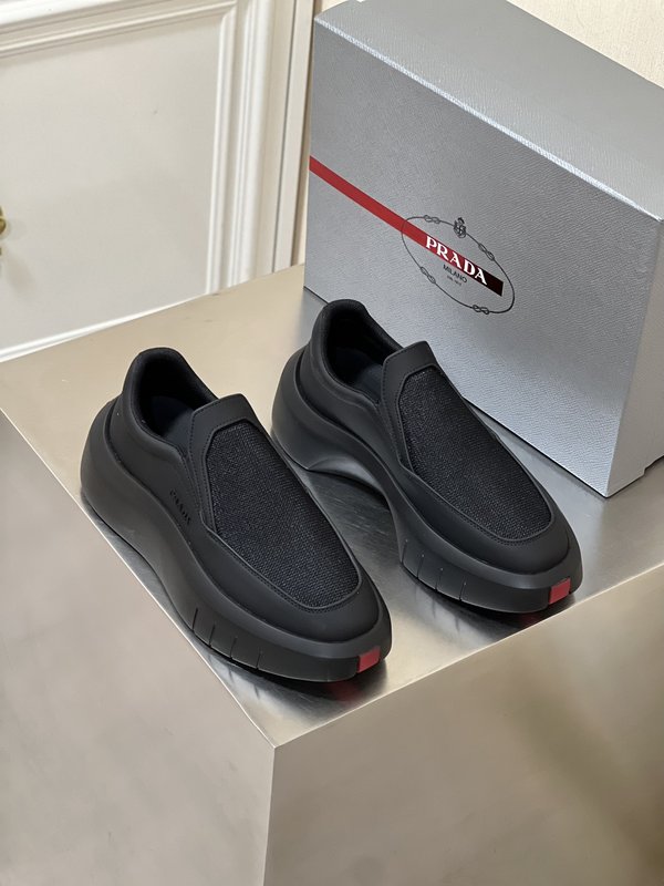 Prada 남성 수입 소가죽 두꺼운 바닥 캐주얼 슈즈 001-195620