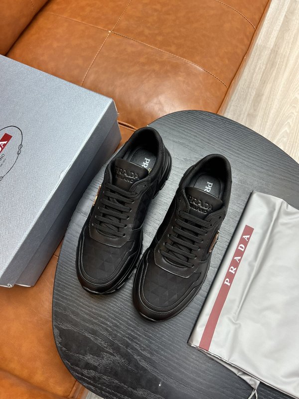 Prada 남성 캐주얼 운동화 001-195679