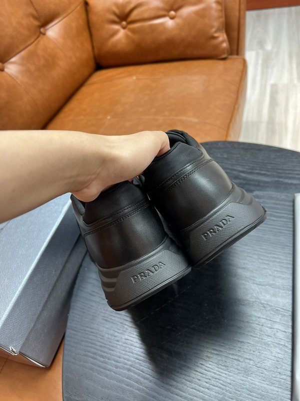 Prada 남성 캐주얼 운동화 001-195679