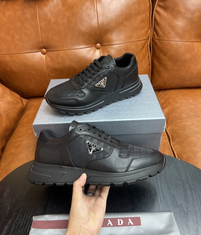 Prada 남성 캐주얼 운동화 001-195679