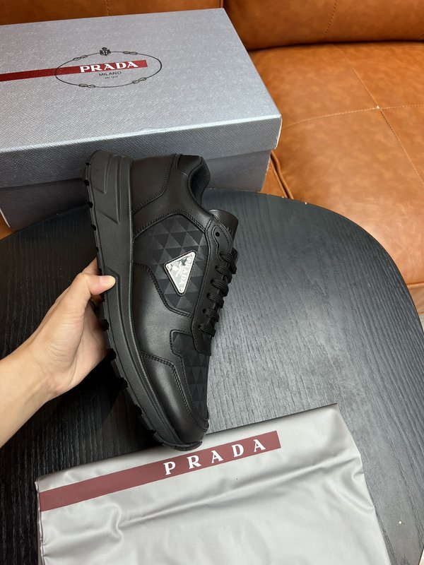 Prada 남성 캐주얼 운동화 001-195679