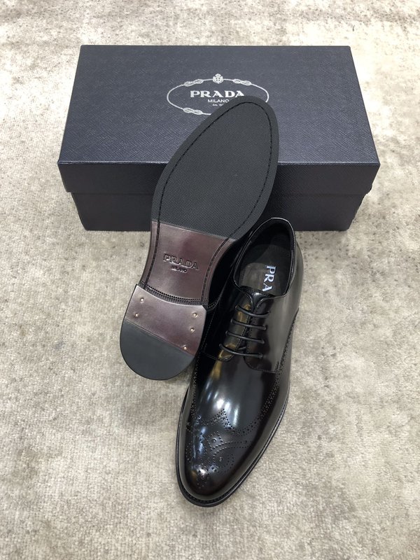 프라다 Prada 남성 가죽 구두 001-195689