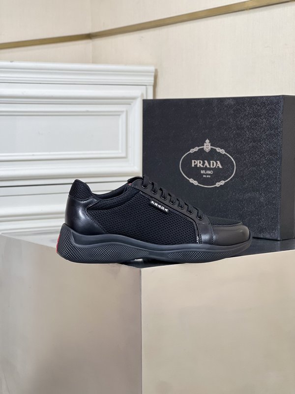 Prada 남성 가죽 두꺼운 바닥 운동화 001-195702
