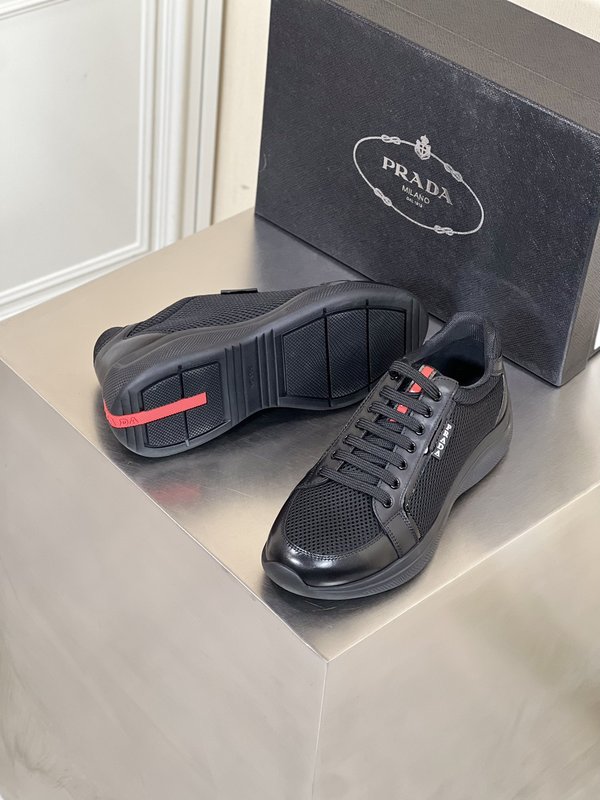 Prada 남성 가죽 두꺼운 바닥 운동화 001-195702
