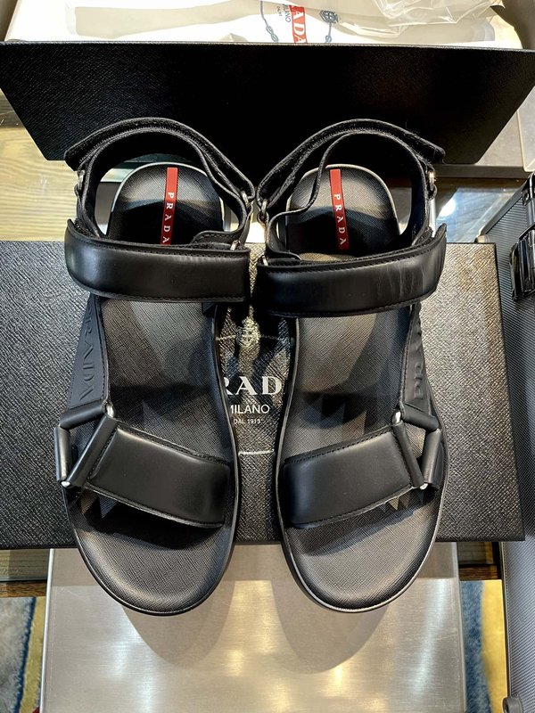 PRADA 남성 소가죽 슬리퍼 샌들 001-195710