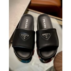 PRADA 부드러운 빵 모양 가죽 샌들 슬리퍼 001-195711