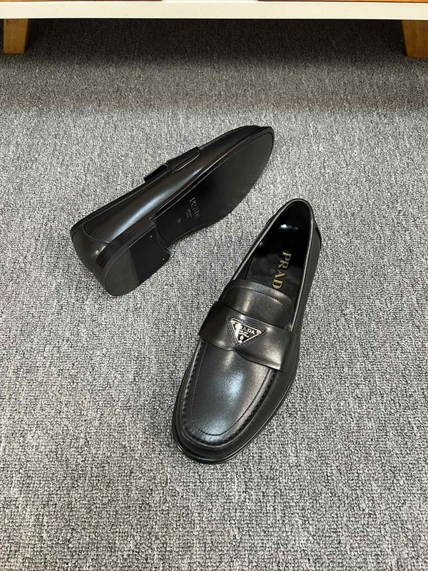 프라다 Prada 남성 소가죽 구두 001-195777