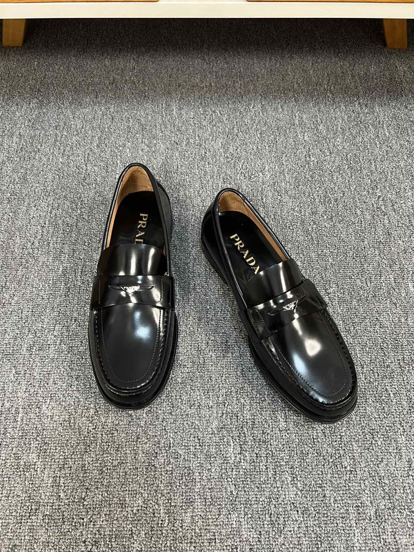 프라다 Prada 남성 소가죽 구두 001-195778
