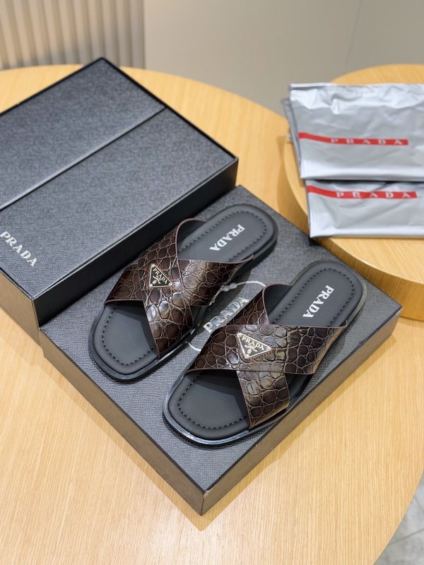 Prada 더블 스트랩 가죽 남성 슬리퍼 001-195781
