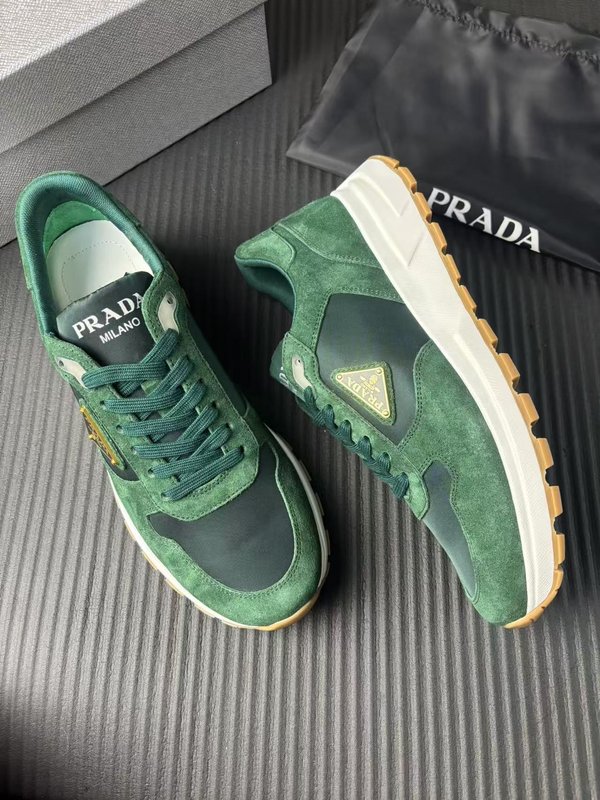 PRADA 그린 신상품 패션 제품 001-195837