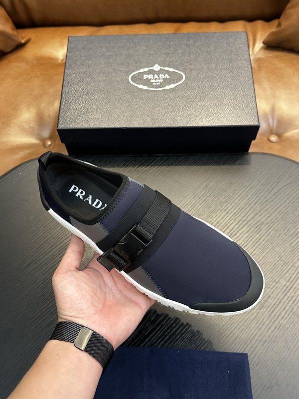 Prada 프라다 남성 나일론 운동화 001-195874