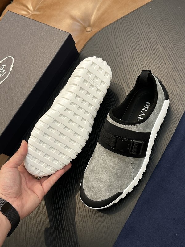 Prada 프라다 남성 나일론 운동화 001-195886