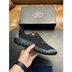 Prada 프라다 남성 나일론 운동화 001-195905