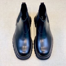 PRADA 클래식 라운드 토 남성 가죽 부츠 001-195984