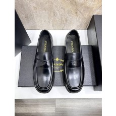 Prada 프라다 남성 비즈니스 가죽 로퍼 001-196018