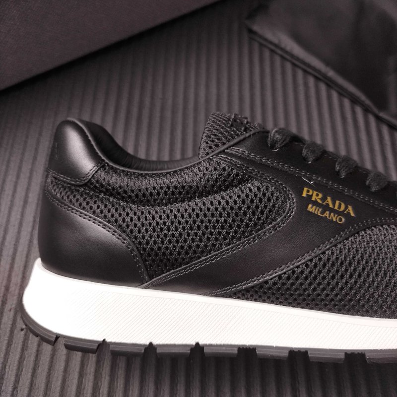 PRADA 블랙 캐주얼 운동화 001-196114