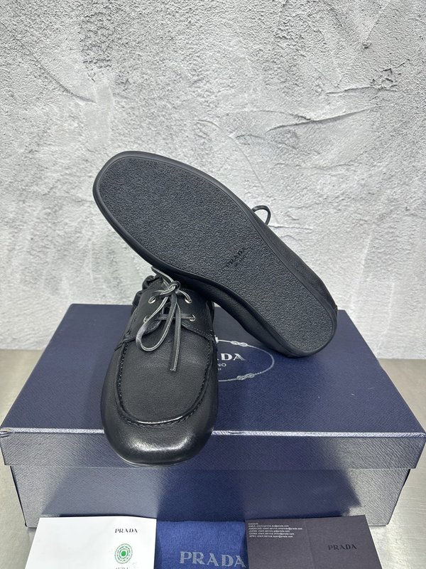 PRADA 레트로 남성 레이어드 캐주얼 가죽슈즈 001-196116