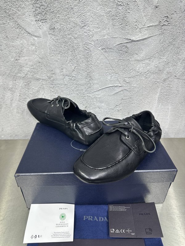 PRADA 레트로 남성 레이어드 캐주얼 가죽슈즈 001-196116