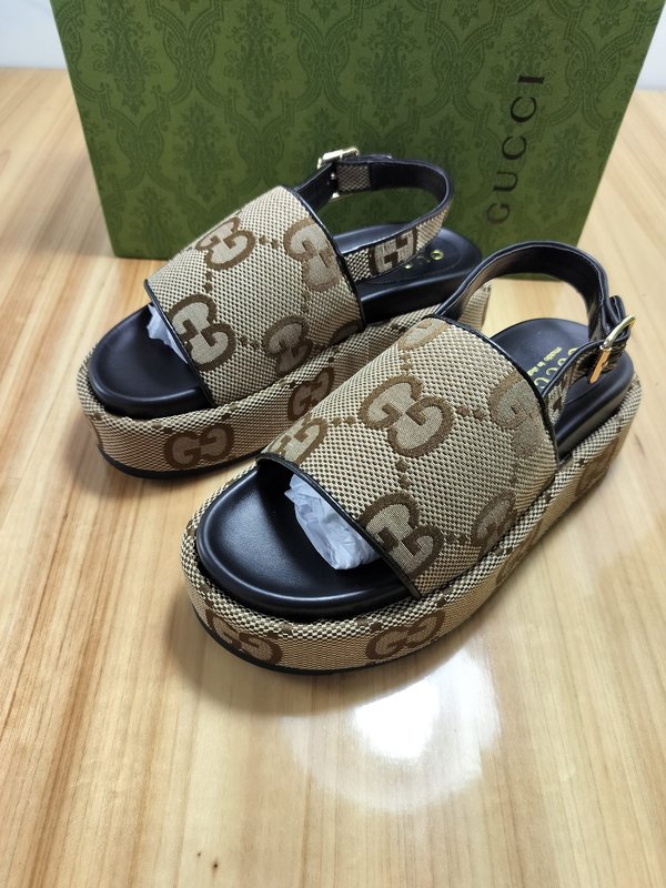 구찌 Gucci 신상 두꺼운 바닥 슬리퍼 001-196205