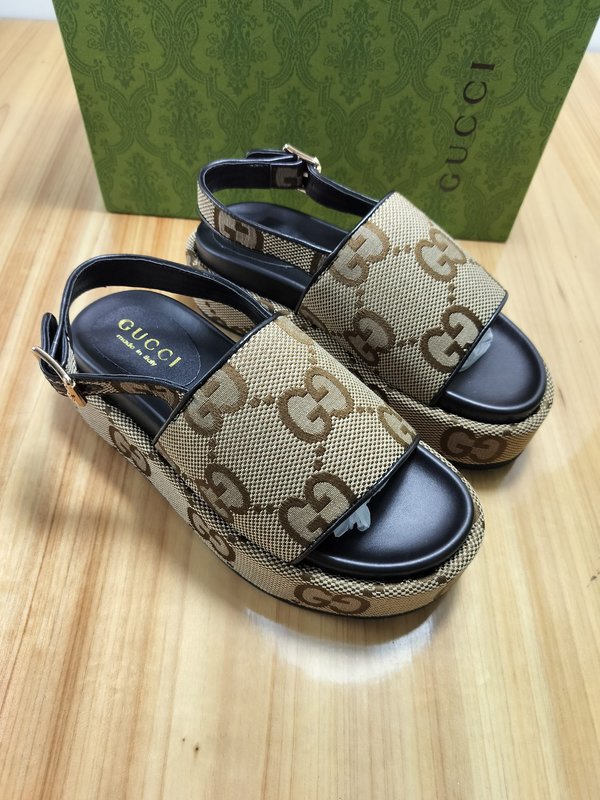 구찌 Gucci 신상 두꺼운 바닥 슬리퍼 001-196205
