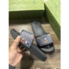 Gucci 구치 클래식 프린트 슬리퍼 001-196208