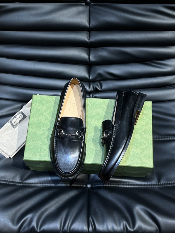 GUCCI 남성 정장 캐주얼 가죽 신발 001-196247