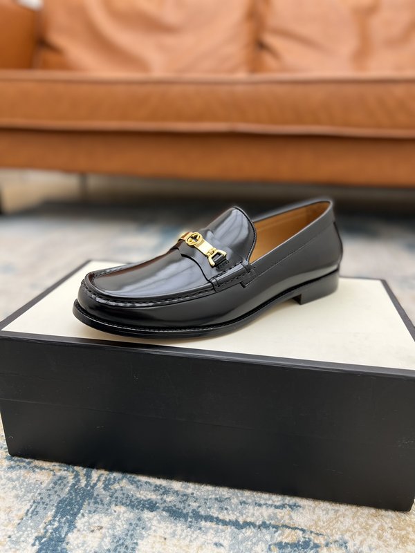 Gucci 남성 정장 로퍼 소가죽 더블 G 로고 001-196250