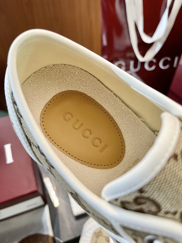 GUCCI 남성 리도 시리즈 GG 캔버스 운동화 001-196259